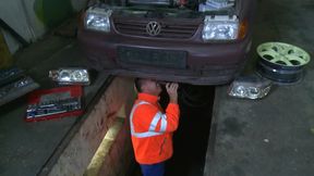 Tattooed blonde gets fucked from her horny dude