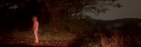 Naked outside when a car passes I hide