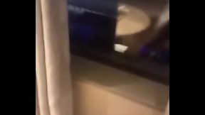 Follando con desconocido en mi departamento.