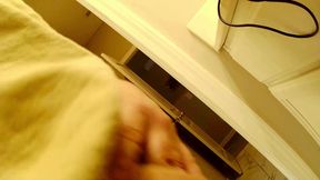 Flopping my Softy Arond the Bathroom