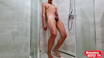 I pee with a strong erection