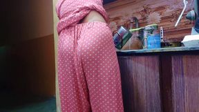 Desi Bangla Bhabi in kitchen