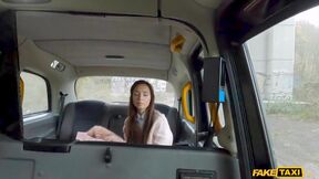 Tight college girl needs a ride - Zeynep Rossa