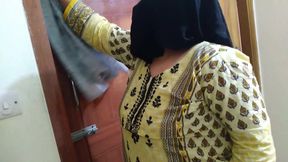 Mother-in-law Fucked by Son-in-law When Wife Is Not at Home