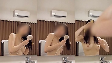 Me in the mirror(鏡の中のわたし)