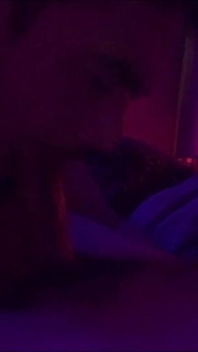 Cutie Str8 Gets a Nice Head in Bed