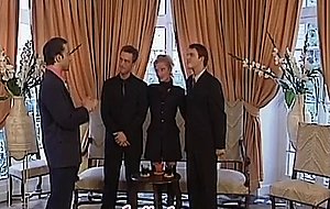 Exploitedafricans-6-7-217-eai-1-8-215-dbm-schwarzmarkt-der-exzesse-1-