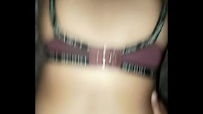 Istri temanku ngentot sama aku