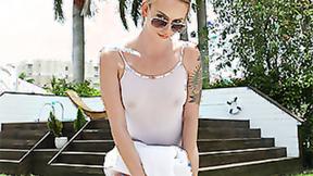 ”Superb blonde Xeena Mae gets banged in a piledriver position”