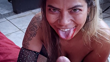 Vampire doing a yummy blowjob