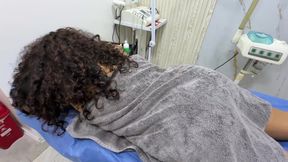 LATINA ARRIVES FOR MASSAGE SESSION AND THE MASSEUR TURNS HER ON SO MUCH THAT THEY END UP