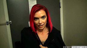 anna bell peaks invites lucky guy to fuck