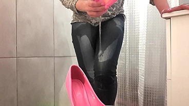 Desperate Pee in My Jeans and Pink High Heels