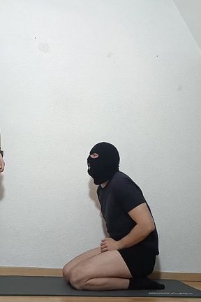 Ballbusting with Bare Feet