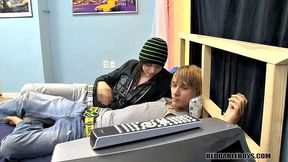 Cuties Watch Gay Porn Before Making Porn - Christopher Robin & Miles Pride
