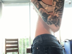 Brunette Solo Webcam Masturbation