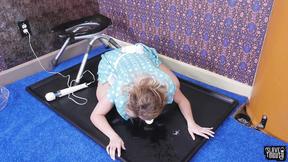 ”BDSM babe Rebel Rhyder gives a rimjob”