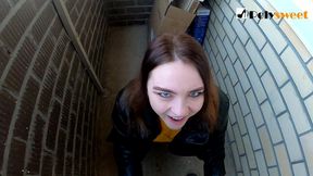 минет на балконе 20 этажа. красивый вид и много спермы)