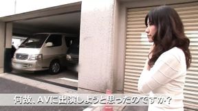 BITCH GETS MASSIVE MOUTH CUMSHOT AFTER FUCK BY A HUGE COCK