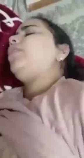 Cheating Arab Wife fucks with Lover