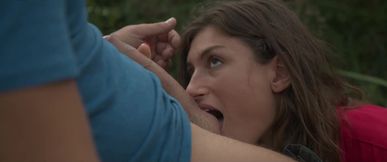 Among the bushes juan lucho and julia roca