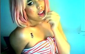 Cute teen tranny tugging on cam
