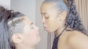 WILD AND INSANE KISSES FROM A DWARF - BY ANANZINHA - CLIP 2