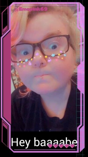 HORNY SNAPCHAT GIRLFRIEND