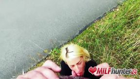 Harleen Van Hynten, Deutsche Amateure And Mia Blow In Hook Up With 2 Blonde Milfs