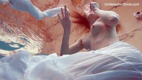 ”Big ass & tits brunette babe Diana”