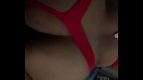 Su tanga roja de mi novia