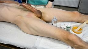 Accidental Cumshots During Waxing (MP4)