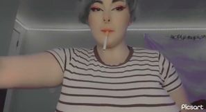 Flashing You While I Smoke