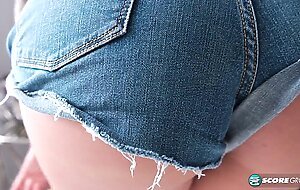 Huge tits Ricki Raxxx bra changing show (4K)