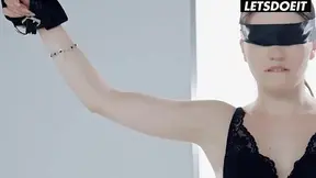 European Pornstar�s Juicy Holes Explored Full Scene