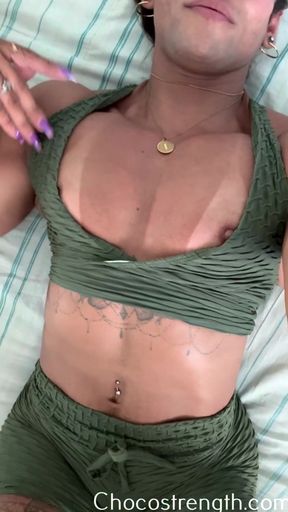Muscle mommy flexing every muscle in her body