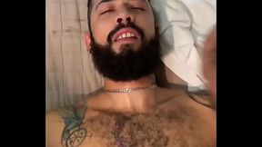 O marid&atilde_o levou o puto pra eu comer e ficou gravando tudo