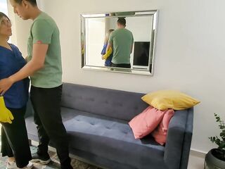COLOMBIAN maid gets drilled by her boss - Amateur