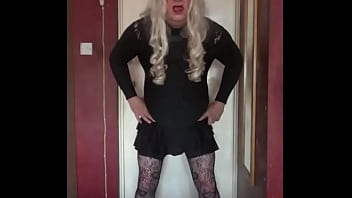 bisexual crossdresser will drop to his knees to swallow your pee while its being filmed