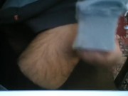 Jean-benjamin aiment se frapper ses jolie fesses avec un objet