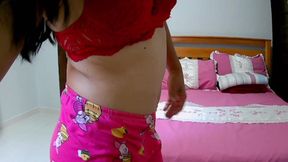 Hot married woman doesn't turn off camera and changes several clothes live