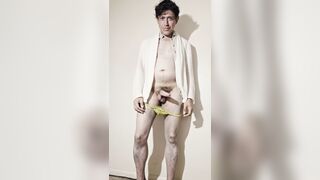 Boink Yea Hes Bare and Looking SIZZLING Arent U Maolo!