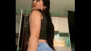 Peruana culona con un rabo enorme buenisimo