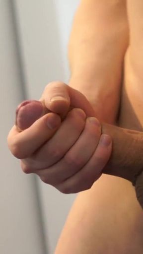 SOUTHERNSTROKES - Miles shows us everything