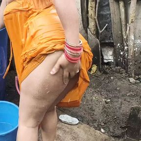 Anita yadav bathing outside with dance