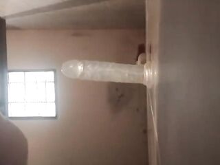 Metiéndome un sex-toy grande para probar tu verga XLL