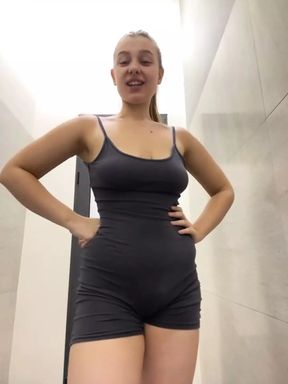 Incredible public fucking in the gym