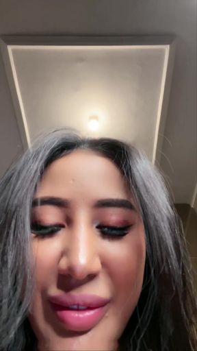 Webcam horny indogirl full naked on call