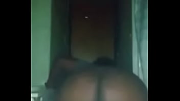 Black booty twerk