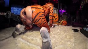 Butt Girl vs Huge Anal Dildos Cosplay Tigra Pt 1